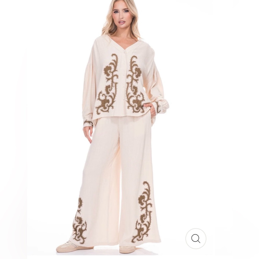 Elegant Cream and Brown Wide Leg Pant set - Picture 3 of 8